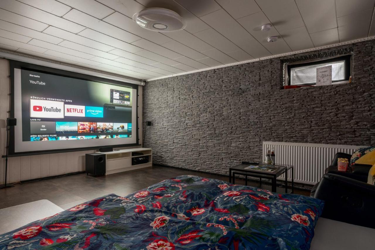 Home Cinema Kassel Esterno foto